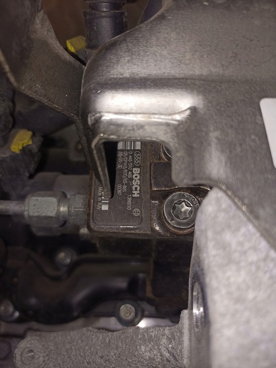 фото №12, Jeep renegade двигун 1.6 m-jet 55260384 насос форсунки