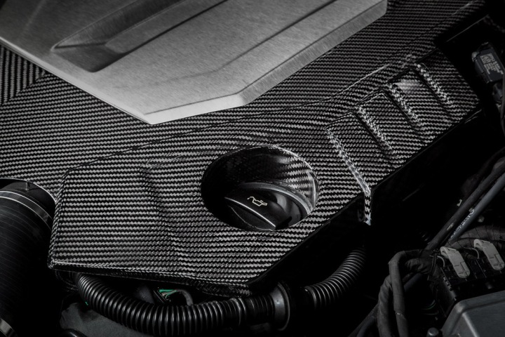 фото №6, Audi rs7 c8 4.0tt чёрный карбон двигатель cover матовый eventuri