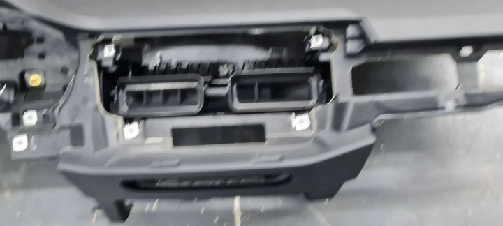 фото №7, S5 8w рестайлинг a5 панель раздаточная капот консоль 8w1857001k a4 b9 8w s4