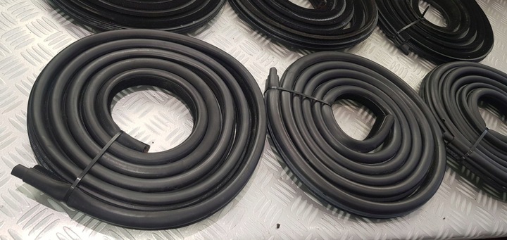 фото №5, Bmw e60 e61 прокладка кузов дверь левая правая перед зад комплект 4szt bdb