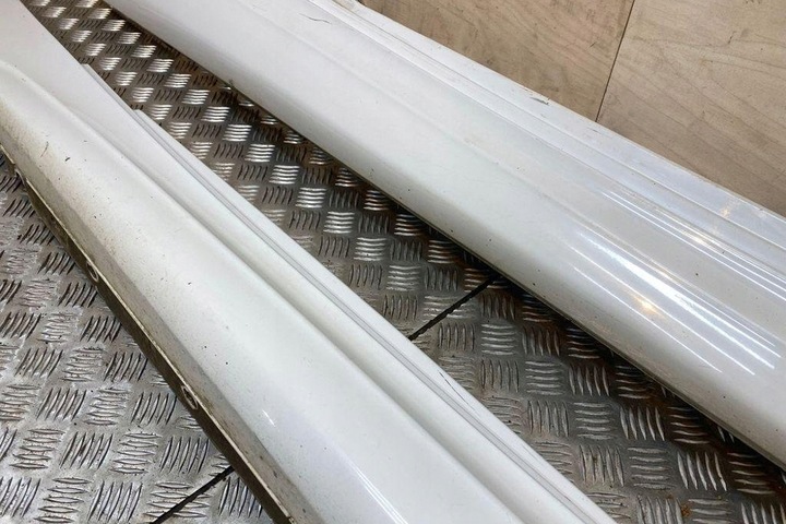 фото №9, Накладка порогова ліва bmw 1 e81 8044664 2.0l дизель 2010