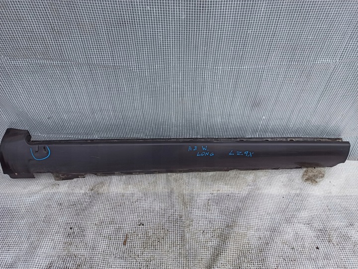 фото №1, Audi a8 d3 длинный накладка планка пороговая левая lz9x