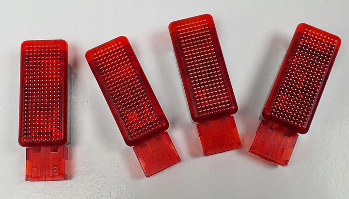 фото №6, Лампа обшивка дверь porsche cayenne 7l0947411 6l0947565