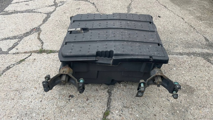 фото №4, Основа коробка акумуляторів mercedes actros mp4