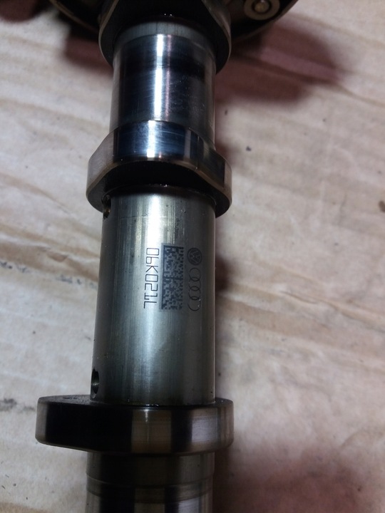 фото №9, Комплектна головка вали розподільний вал vw golf 7 vii passat b7 b8 usa 1.8 tsi cxb