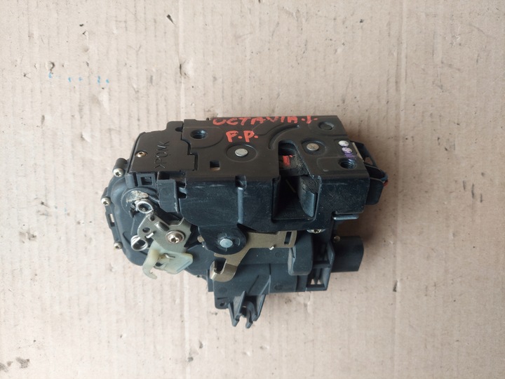 фото №2, Замок дверь перед правый skoda octavia i