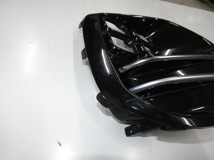 фото №8, Решітка бампера kia sportage iv gt-line права 585.