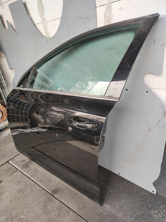 фото №3, Дверь левая перед комплектные skoda octavia iii