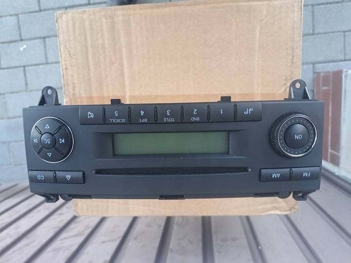 фото №1, Mercedes sprinter 906 рік 2013 радіоплеєр a9069006001