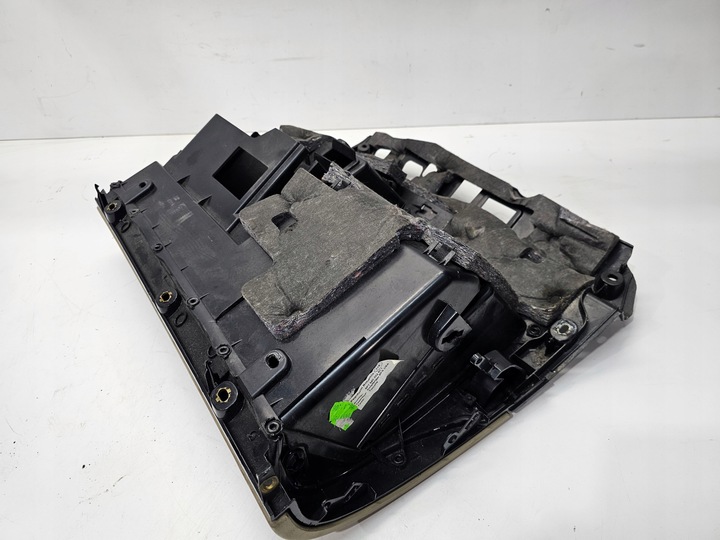 фото №8, Бардачок пассажира audi a3 8p рестайлинг 8p1857035a 8c1 кремовый