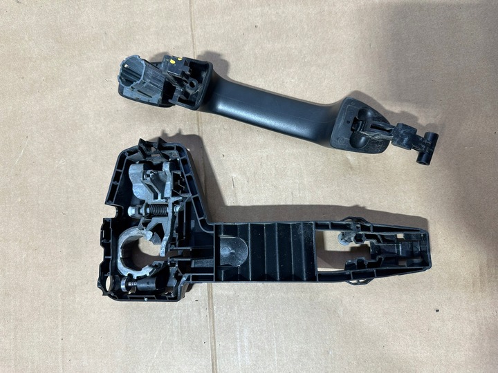 фото №9, Ручка дверь правый зад, крышки багажника, задняя, каркас mercedes w447 cz