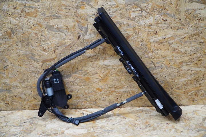 фото №10, Ролета ролетка двері праві лівий зад 06701517510 levante оригінал 16-