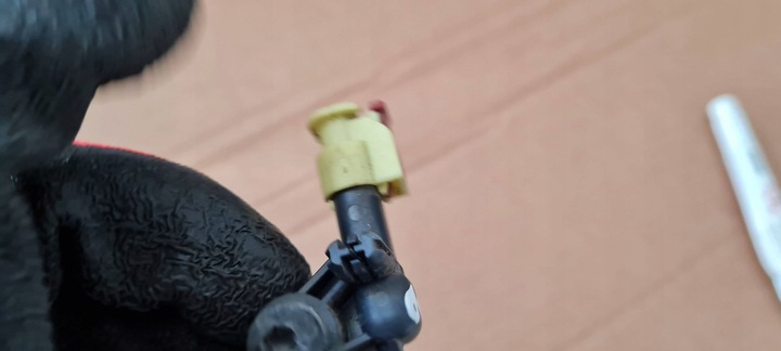 фото №7, A4 b9 8w рестайлінг s4 датчик ударний штекер 4m0959651 a5 8w s5 q7 q5