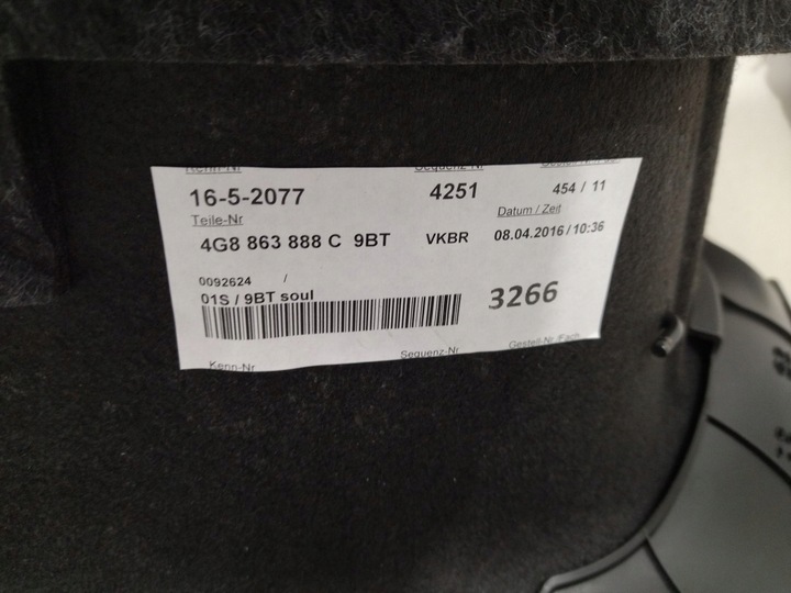 фото №9, 4g8863888c оббивка багажника боковина праві колір 9bt audi a7 2011-2018r