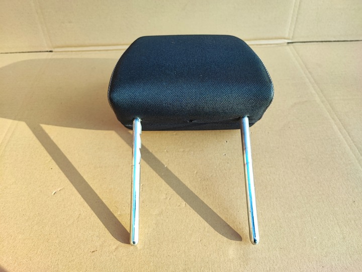 фото №6, Kuga mk1 подголовник перед левый правые переднее