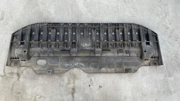 фото №7, Захист нижня бампера перед toyota avensis t27 t29 52618-05030