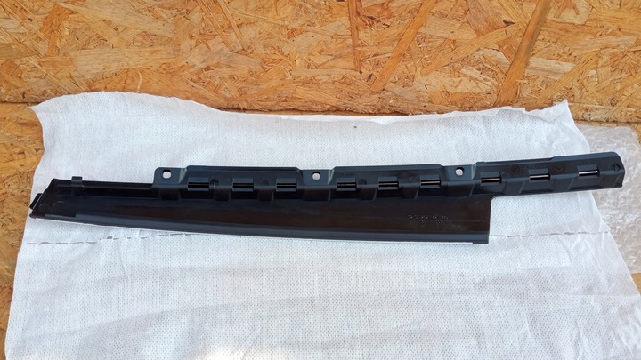 фото №1, Audi q7 4m накладка стійка двері лівий перед нова