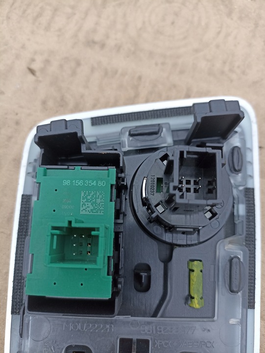 фото №4, Рамка dekor туннеля среднего кнопка старт сплав peugeot 508 ii