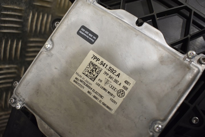 фото №10, Ідеальні лампи matrix porsche panamera 971 рестайлінг 22r. 1