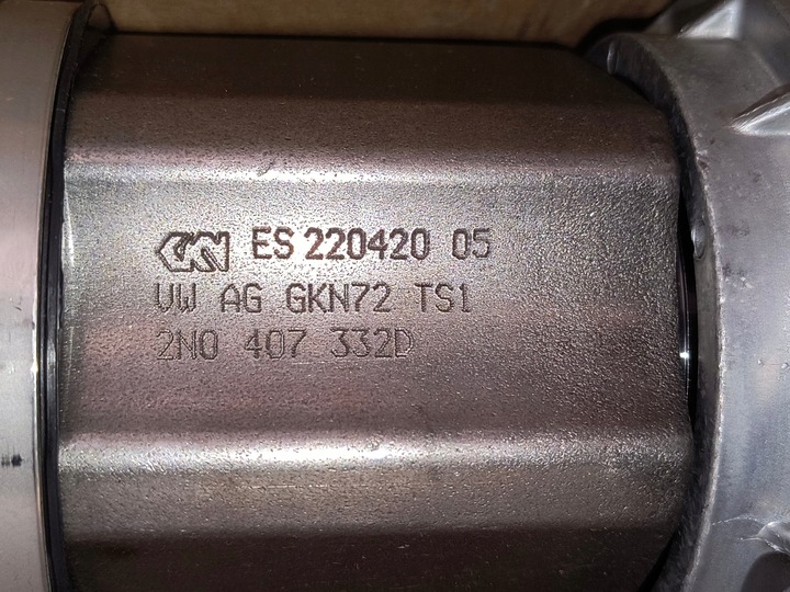 фото №3, Нова оригінальна піввісь права vw crafter 2,0tdi at/mt 2017fwd 2wd 2n0407272p