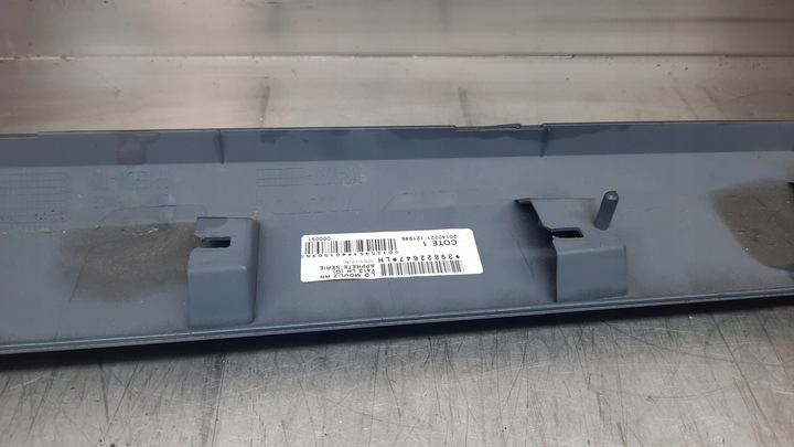 фото №6, Планка дверь левая задняя 31349597 volvo xc60 10-13r