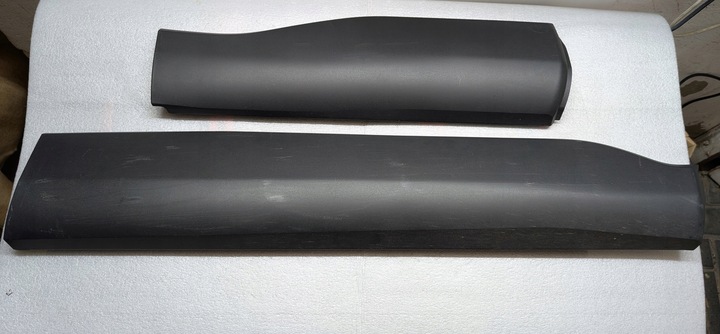 фото №1, Toyota corolla cross права планка двері перед 75731-16820