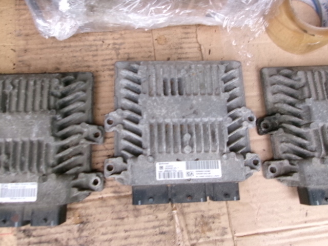 фото №3, Компьютер блок управления двигателя scudo expert jumpy siemens 2011-2015r оригинал