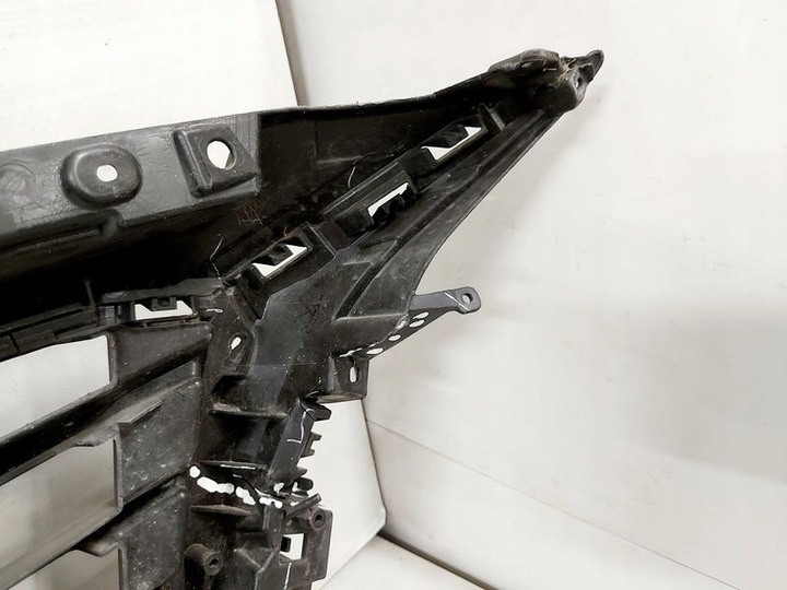 фото №11, Mazda 3 iii решётка бампера передняя решётка радиатора перед bje1-50712