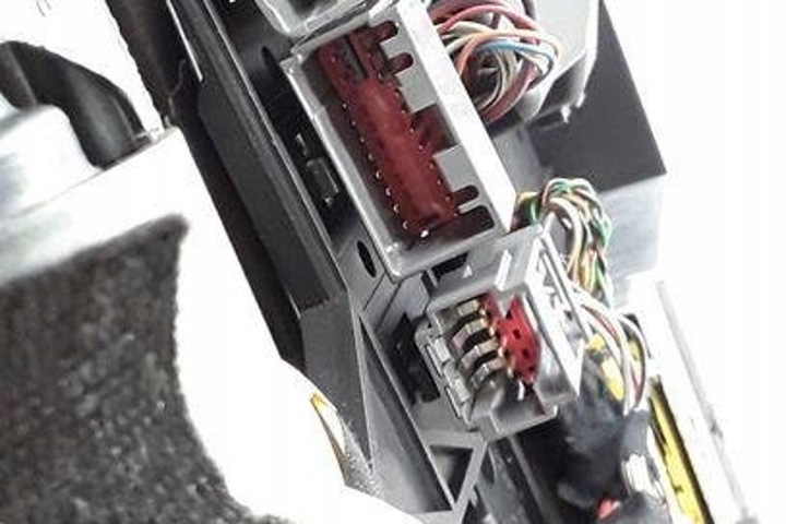 фото №10, Сиденье переднее правые jaguar xj x350 3w9314b422ad 2.72l дизель 152kw 2005