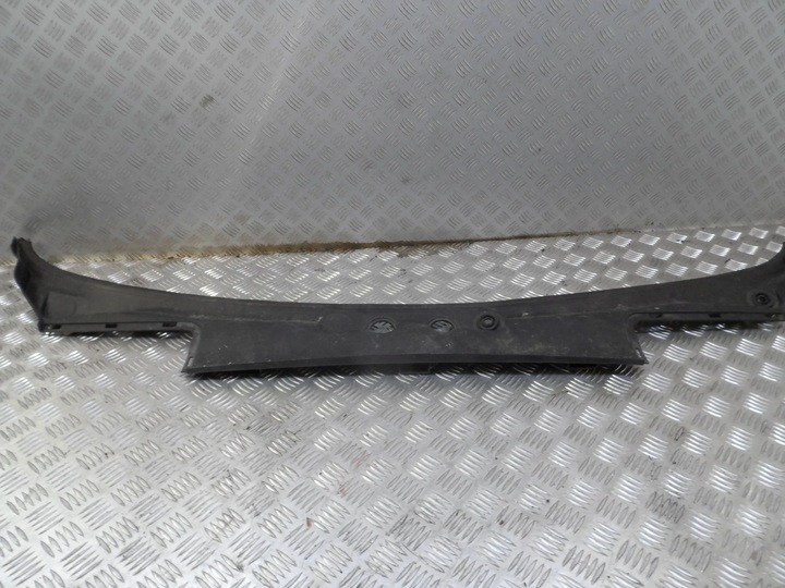 фото №1, Панель под лобовым стеклом пластиковый bmw x5 e70 x6 e71 15671610