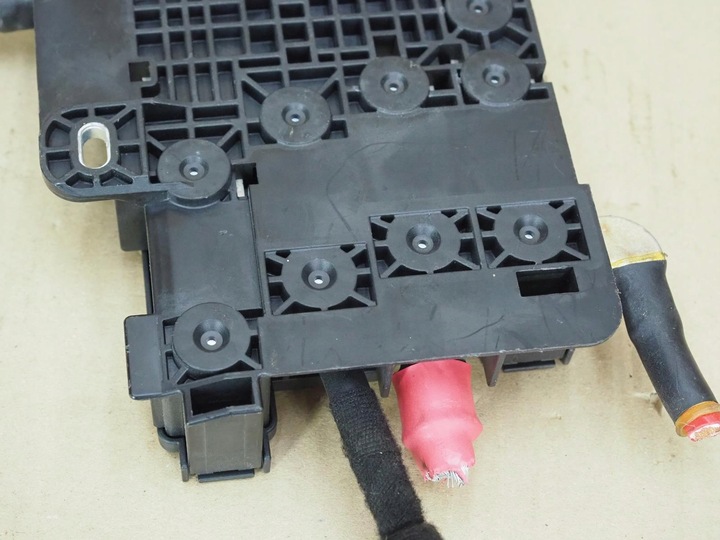 фото №12, Клема запобіжники акумулятора jaguar xf x250