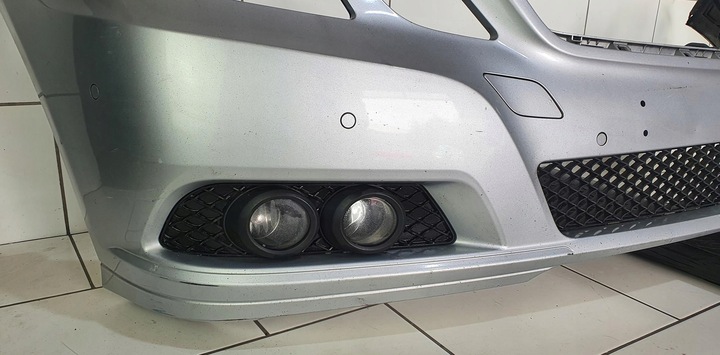 фото №6, Mercedes w212 бампер перед переднее комплектный з pdc 775