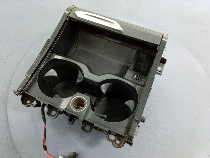 фото №6, Bmw x3 g01 g02 бардачок держатель na кружки 5a192c1