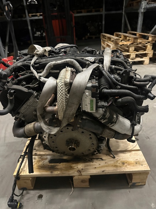 фото №1, Двигун audi a8 d4 3.0 tdi cdt комплектний