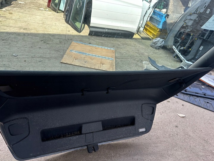 фото №11, Крышка зад audi a5 sportback комплектная лампы полка