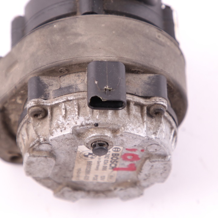 фото №11, Bmw i3 i01 електричний насос водяний 8600286