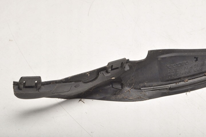 фото №8, Volvo s60 ii v60 планка стёкла передний лобовой 31335865 правая