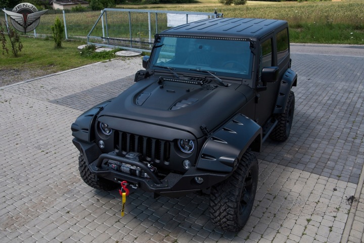 фото №8, Капот тюнінг na 10 rocznicę jeep wrangler jk 07-18