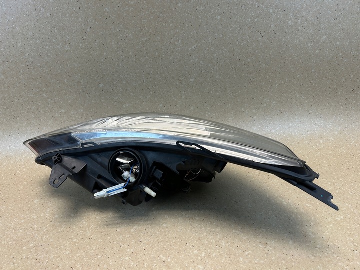 фото №7, Лампа правая передняя перед renault clio iv 260102796r