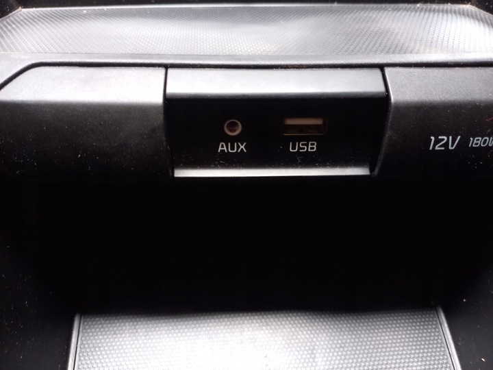 фото №5, Kia stonic рамка тунелю середнього 84635-h800