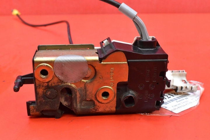 фото №6, Замок двері праві перед переднє eu 9681334980 citroen jumpy 2 ii 07-16