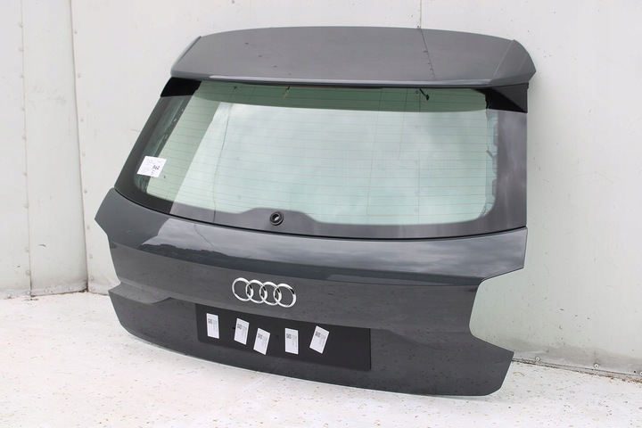 фото №14, Audi q2 зад бампер + кришка багажника + лампи лампа задній колір: g3g3 lx7m