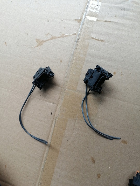 фото №1, Штекер лампочки h7 гніздо ford mondeo mk4