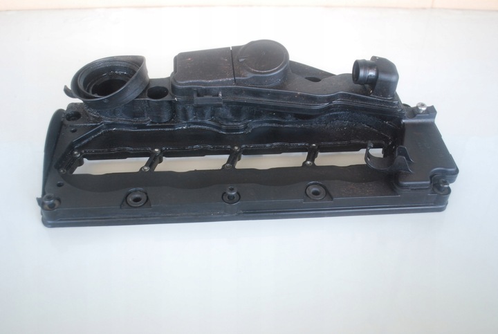 фото №1, Кришка клапанів audi 2.0 tdi cah 03l103469l