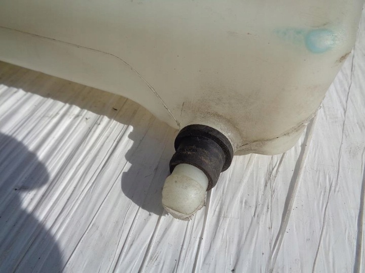 фото №11, Бак омывателя 4h0955451a + помпа audi a8 s8 d4 4h 14-17r.