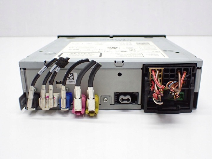 фото №9, Радио навигация навигация заводская eur 5e0919605j 5q0035874b octavia iii 5e 16r