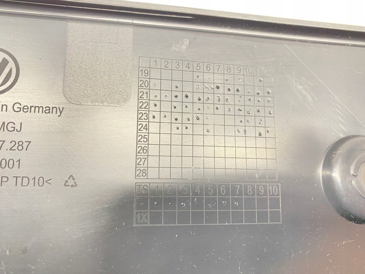 фото №4, Прокладка основа рамка pod номерні знаки реєстраційна vw id4 id.4 11a