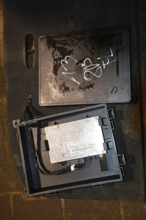 фото №1, Audi a3 8p fl модуль блютуз 8p0862335s