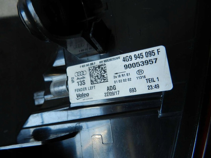 фото №4, Audi a6 c7 универсал рестайлинг 14-18 лампа led зад левая сторона 4g9945095f