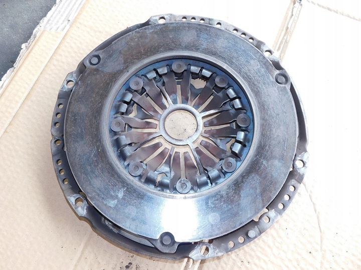 фото №3, Toyota avensis t27 2.0d4d 09r зчеплення двомасовий маховик